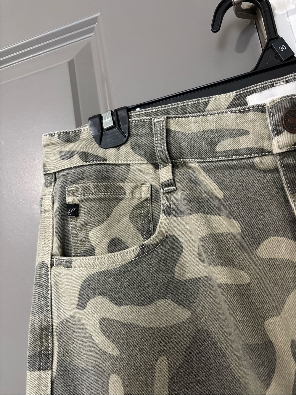 KanCan Camo Wide Leg Jeans in Olive Green and Tan - Picture 3 of 5